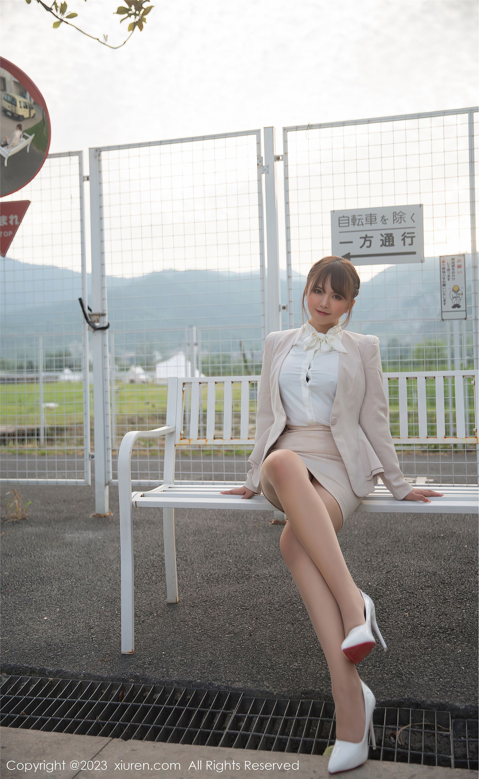 XiuRen秀人网  2023.03.08 NO.6383 张思允Nice